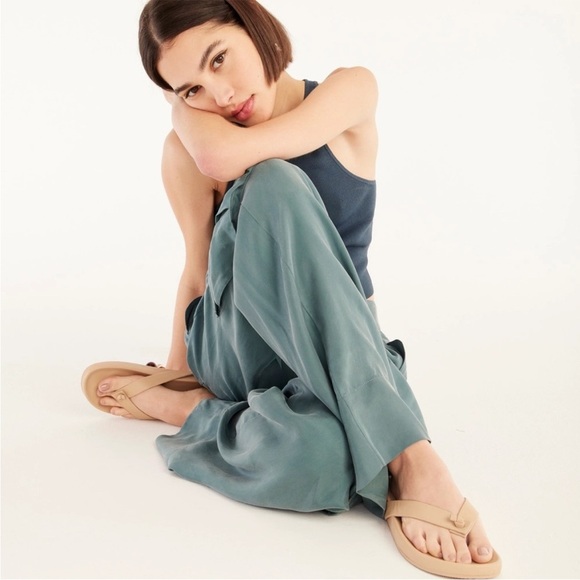 J crew pacific leather thong sandals sandy beach tan neutral AZ009 size 11 - Picture 2 of 8